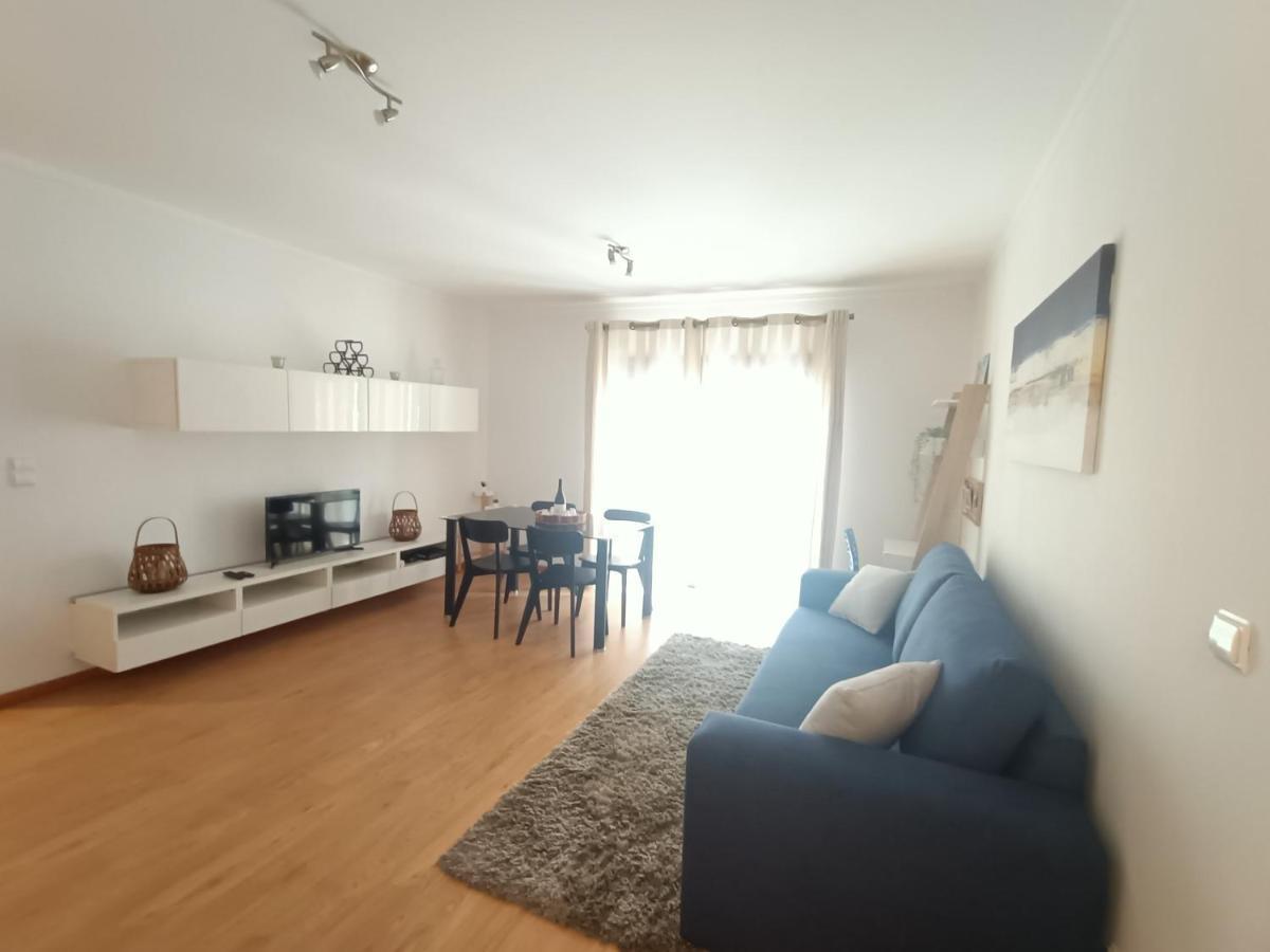 Modern 1Br For 4 - Great For Long Stays, 10 Min To Attractions Vila Nova de Gaia Esterno foto