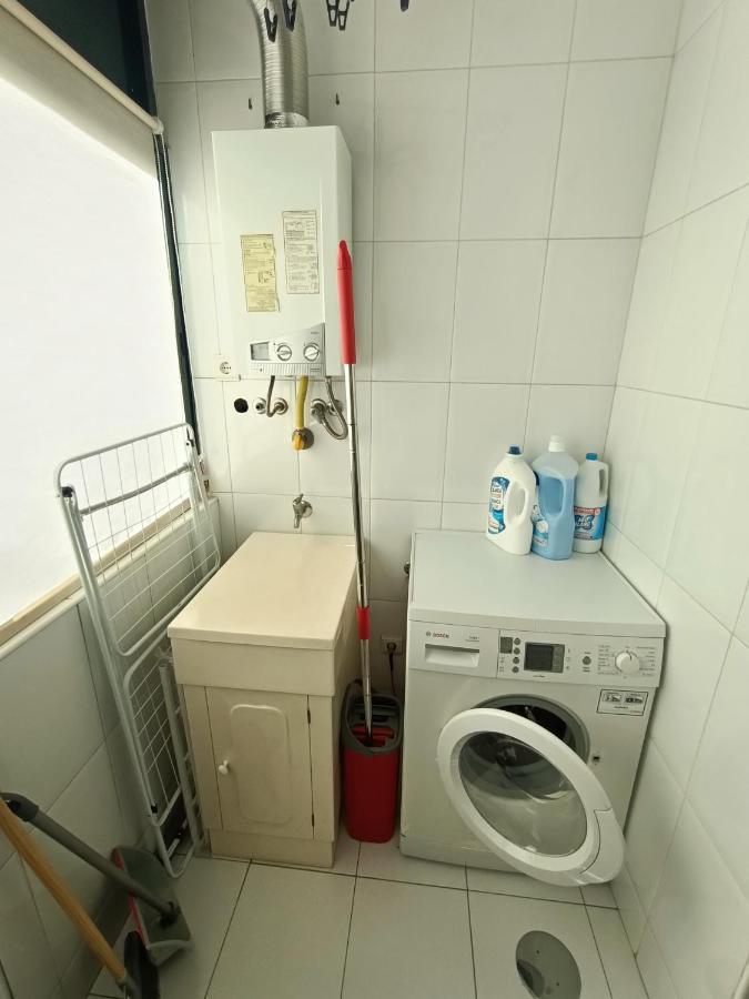 Modern 1Br For 4 - Great For Long Stays, 10 Min To Attractions Vila Nova de Gaia Esterno foto